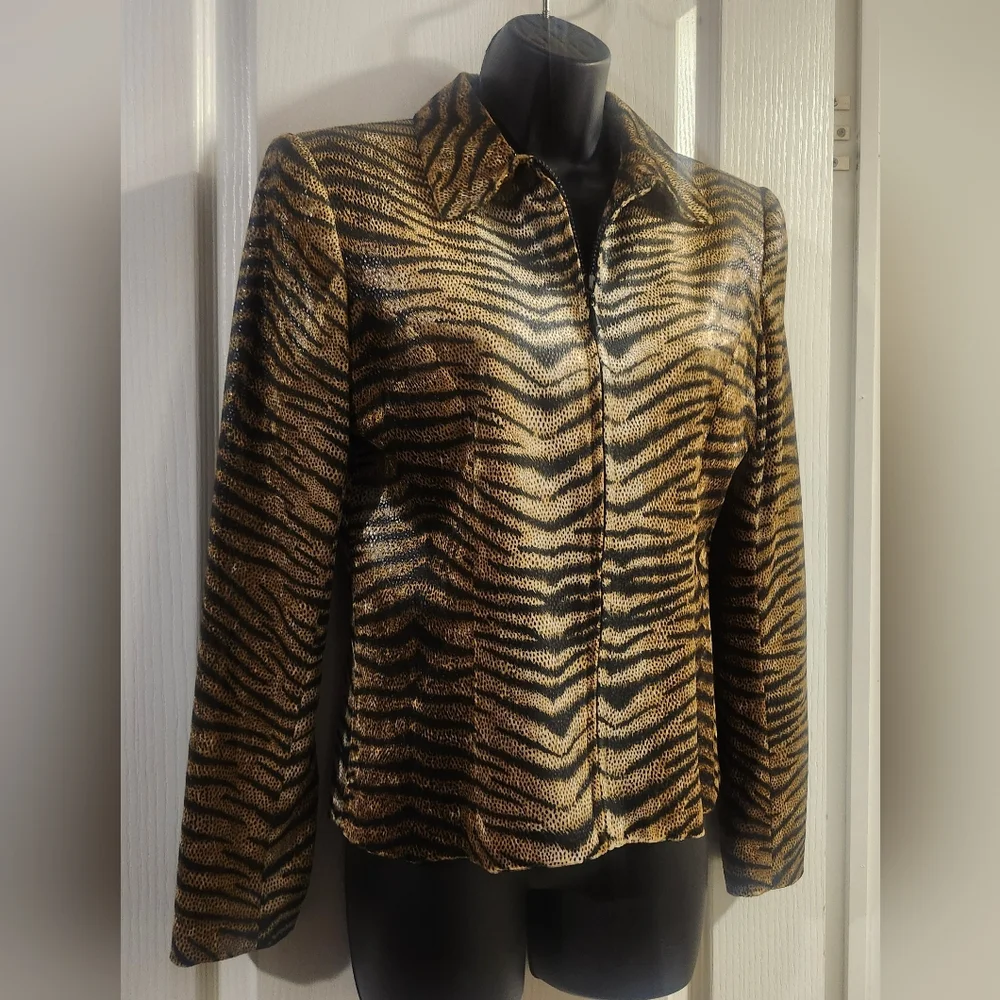 Cache Zebra Print Blazer Size 4 EUC - Picture 2 of 3